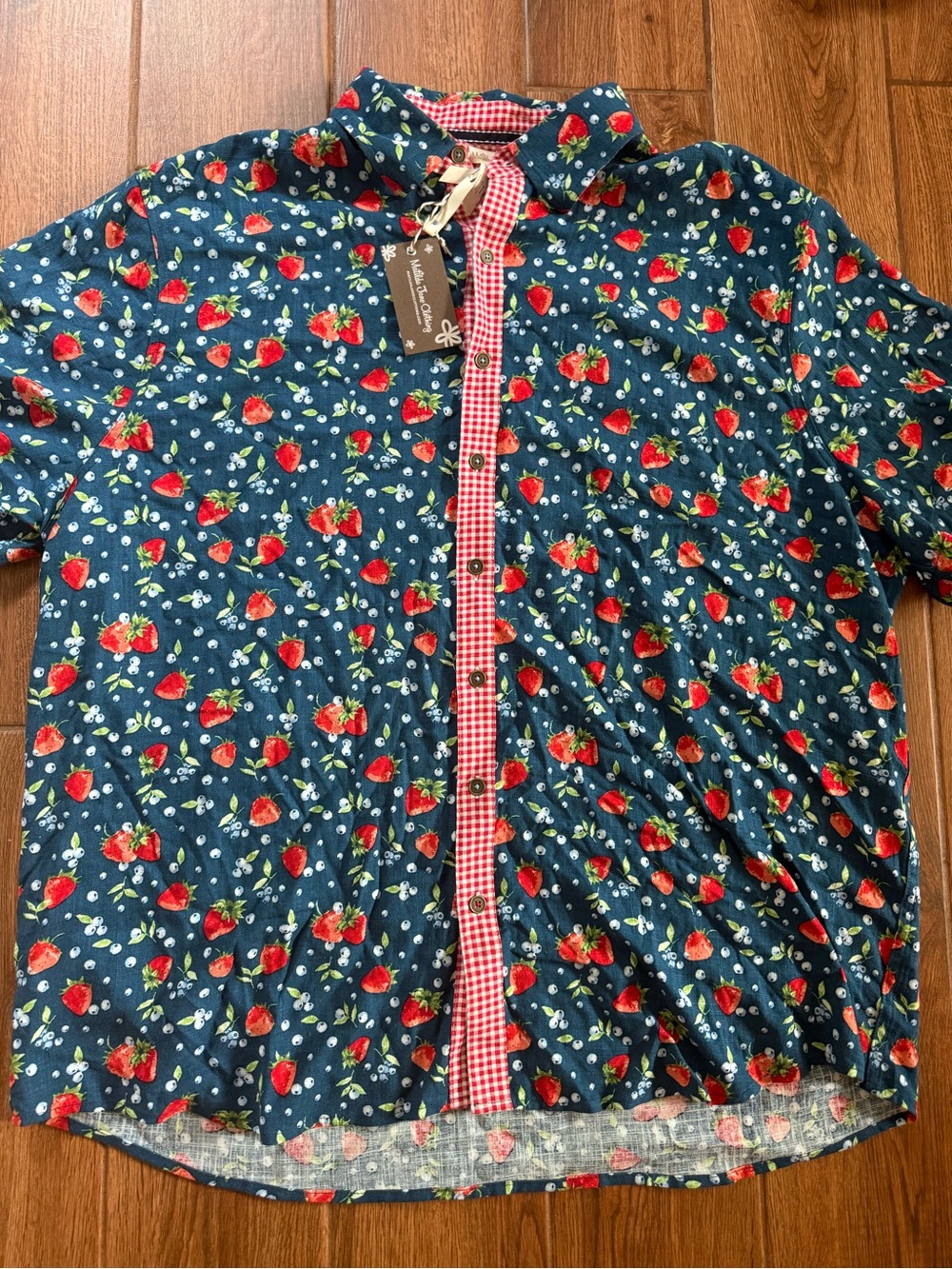Matilda Jane Navy Button-Down Shirt with Red Strawberry Print / Women’s xxl
